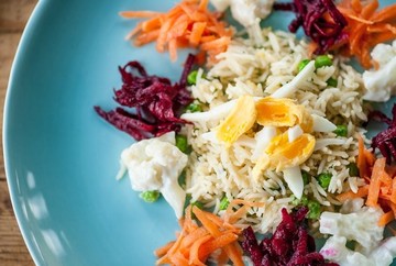 Rice with Egg, Peas & Grated Raw Vegetables